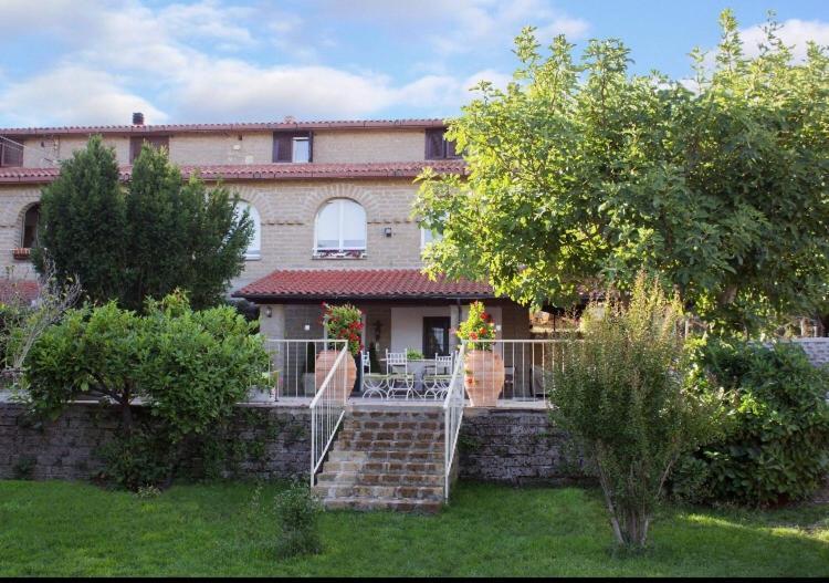 Favoloso Appartamento In Villa Monterosi Buitenkant foto